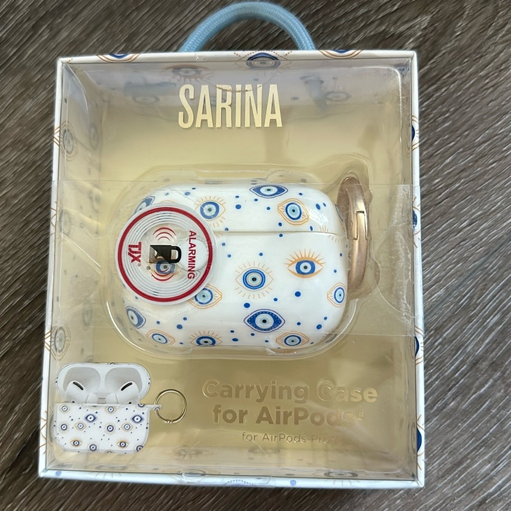 Carrying case for Air pods!!